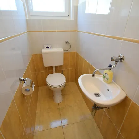 Apartment Hana Krk Town