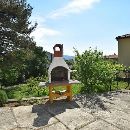Hana Apartament *